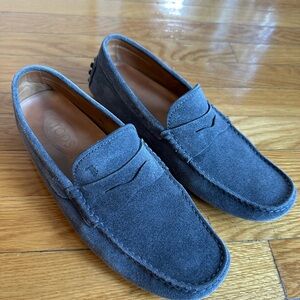 Tod’s Gray/Blue Suede Loafers